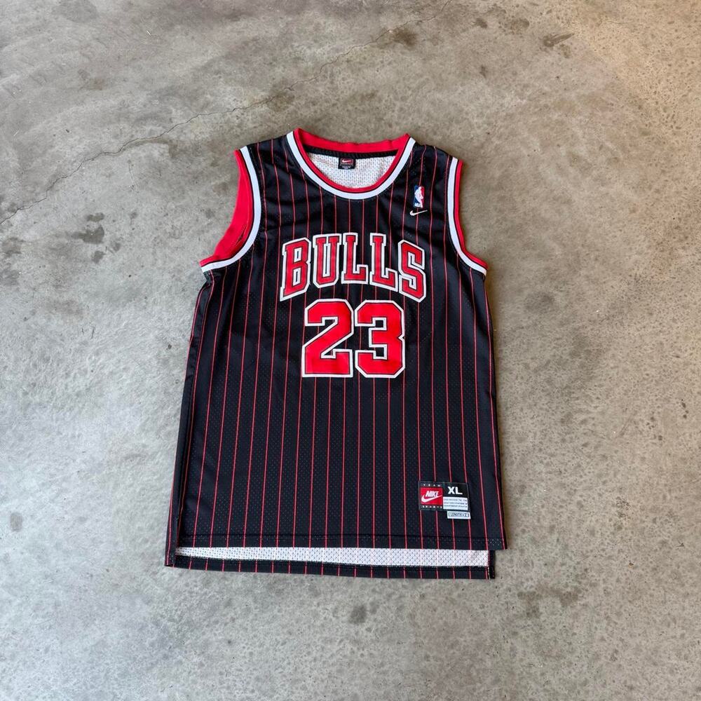 Vintage Black/Red Nike Michael Jordan 23 Bulls Jersey
